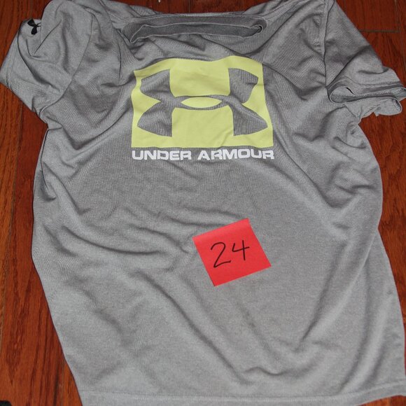 Under Armour Other - Boys Large Grey Under Armor Short Sleeve Shirt